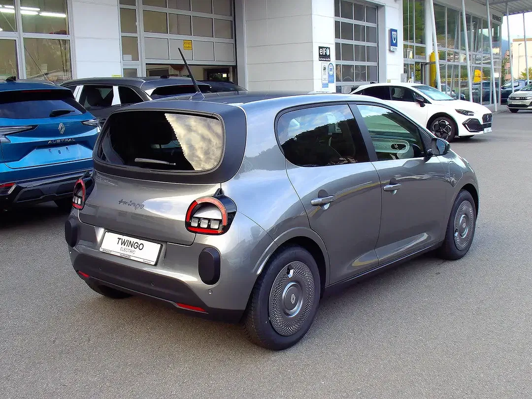 Renault Twingo E-Tech Evolution Urban - Thumbnail 4