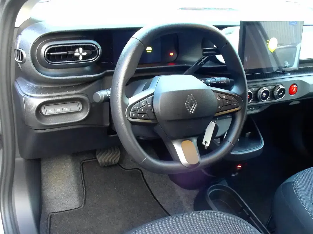 Renault Twingo E-Tech Evolution Urban - Thumbnail 8