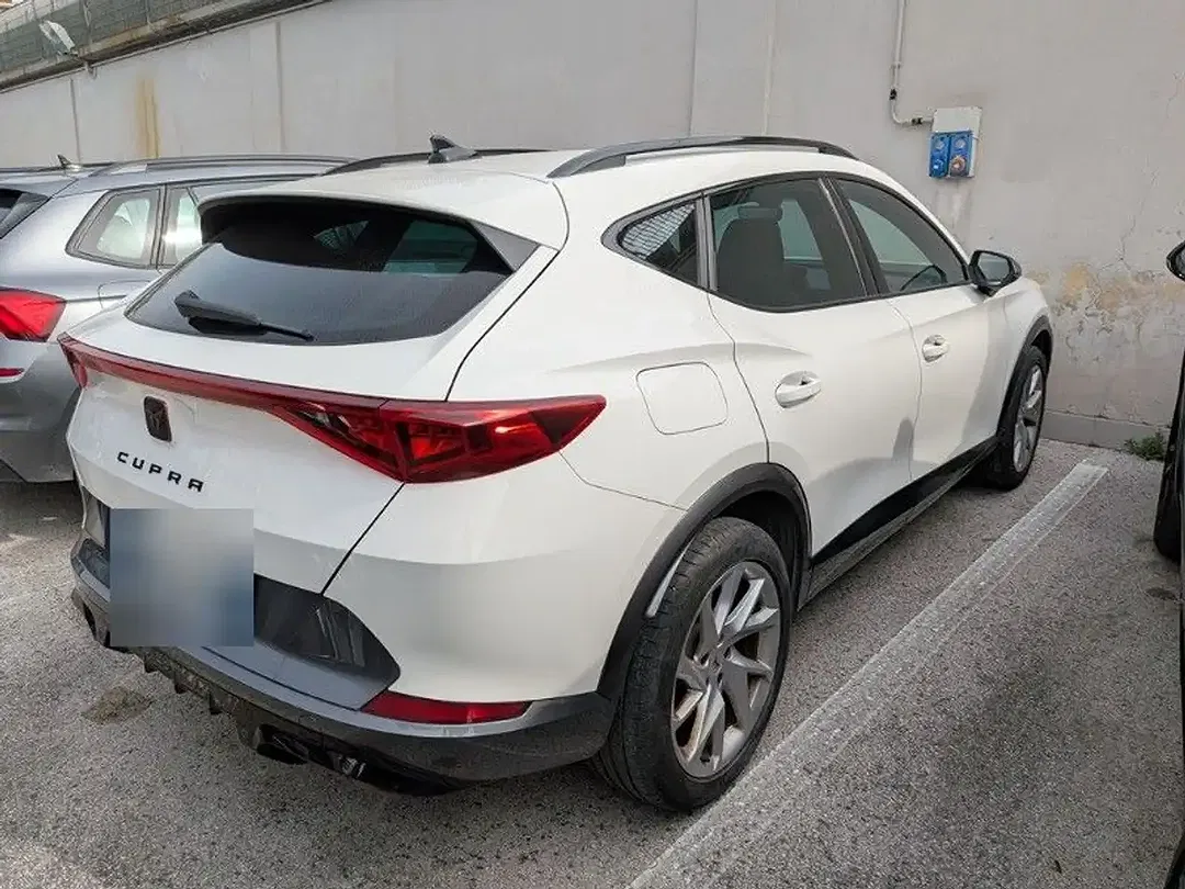CUPRA Formentor 1.4 PHEV - Thumbnail 3