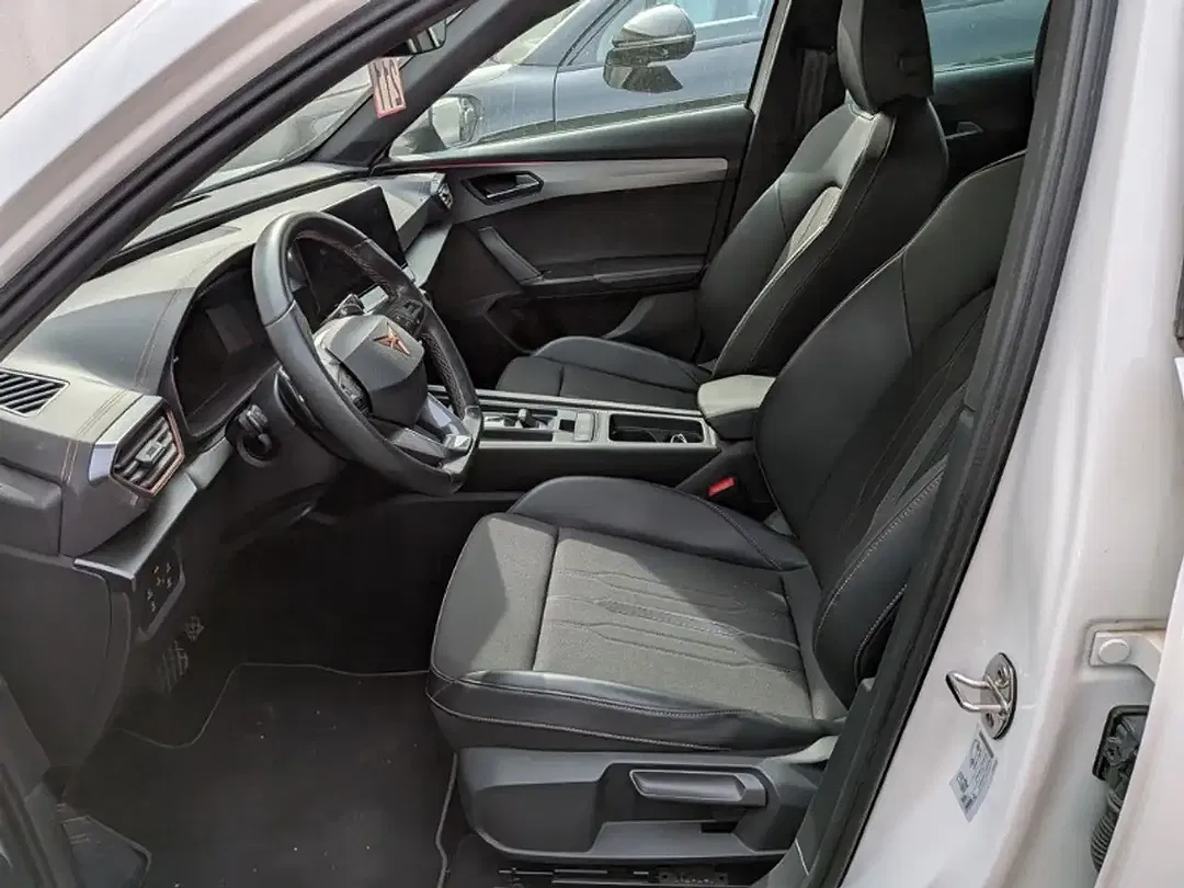 CUPRA Formentor 1.4 PHEV - Thumbnail 4