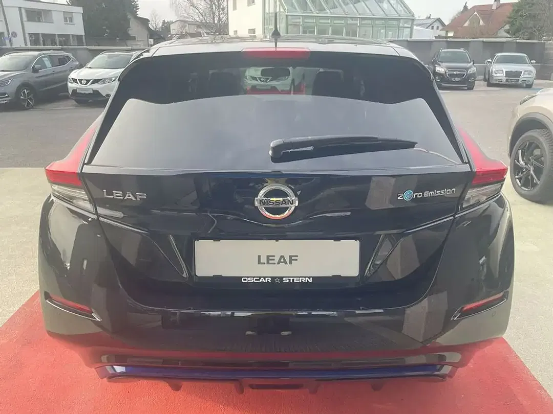 Nissan Leaf Tekna - Thumbnail 6
