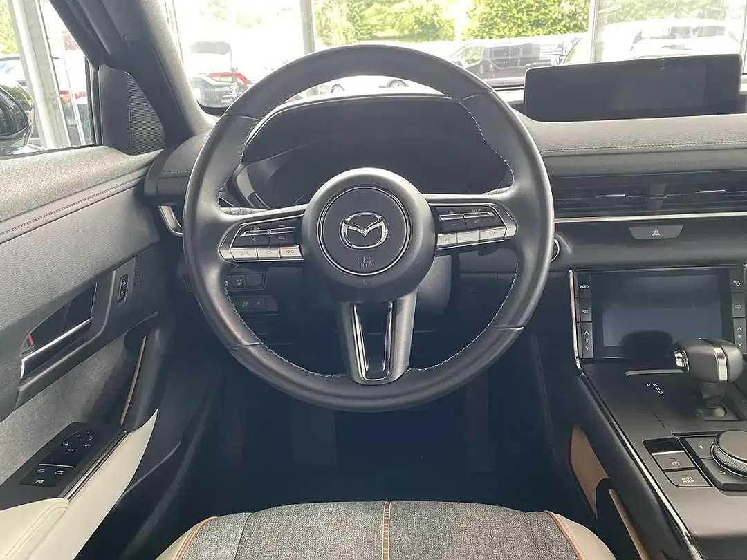 Mazda MX-30 EV Advantage - Thumbnail 3