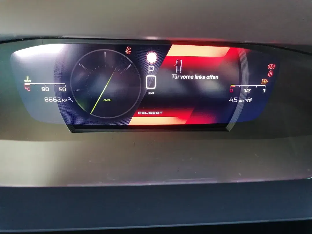 Peugeot 408 136 e-DSC6 Hybrid GT - Thumbnail 5