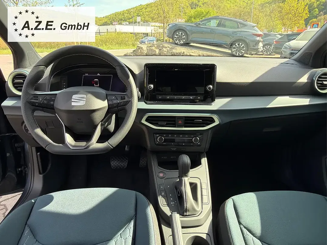 SEAT Arona 1.5 TSI DSG Style - Thumbnail 14