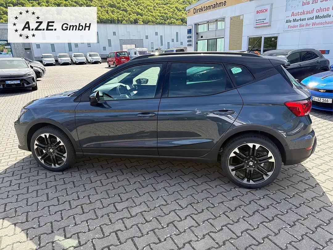 SEAT Arona 1.5 TSI DSG Style - Thumbnail 8
