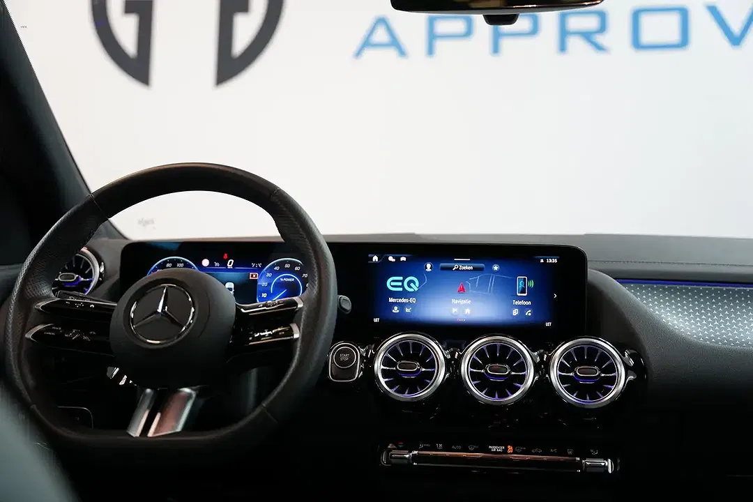 Mercedes-Benz EQA 250 Edition - Thumbnail 12