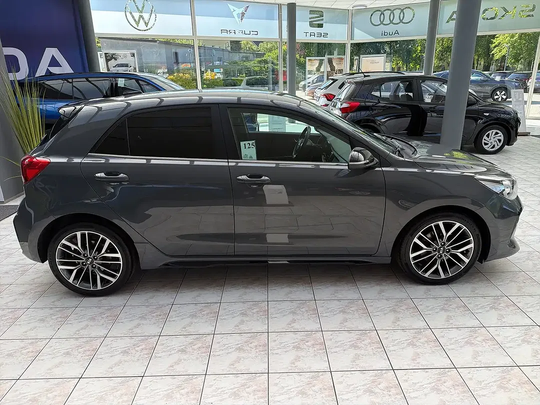 Kia Rio GT-Line - Thumbnail 5