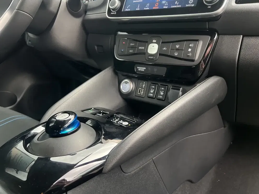 Nissan Leaf N-Connecta - Thumbnail 16