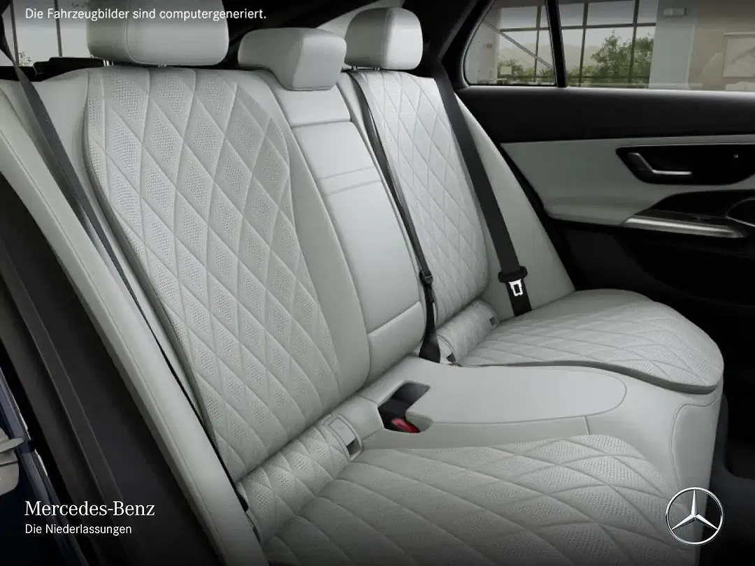 Mercedes-Benz E 300 4MATIC AMG Burmester - Thumbnail 12