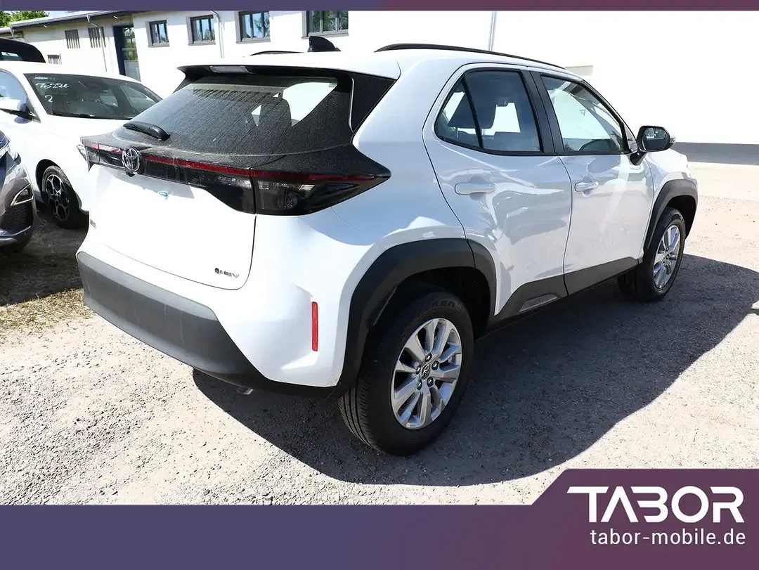 Toyota Yaris Cross AUT - Thumbnail 3