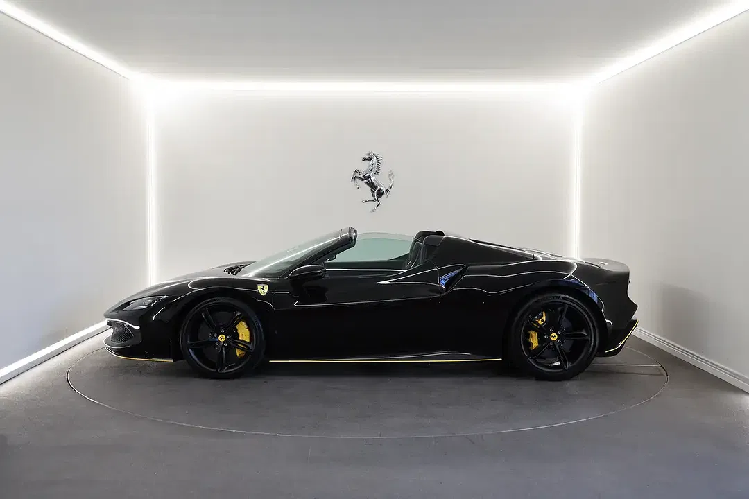 Ferrari 296 GTS Atelier - foto 2