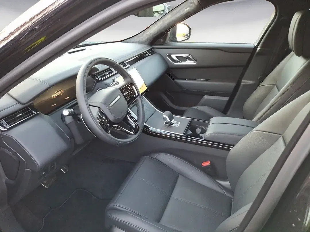 Land Rover Range Rover Velar D300 - Thumbnail 6