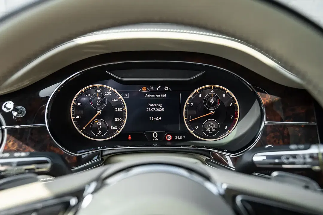 Bentley Flying Spur 4.0 V8 Azure - Thumbnail 12