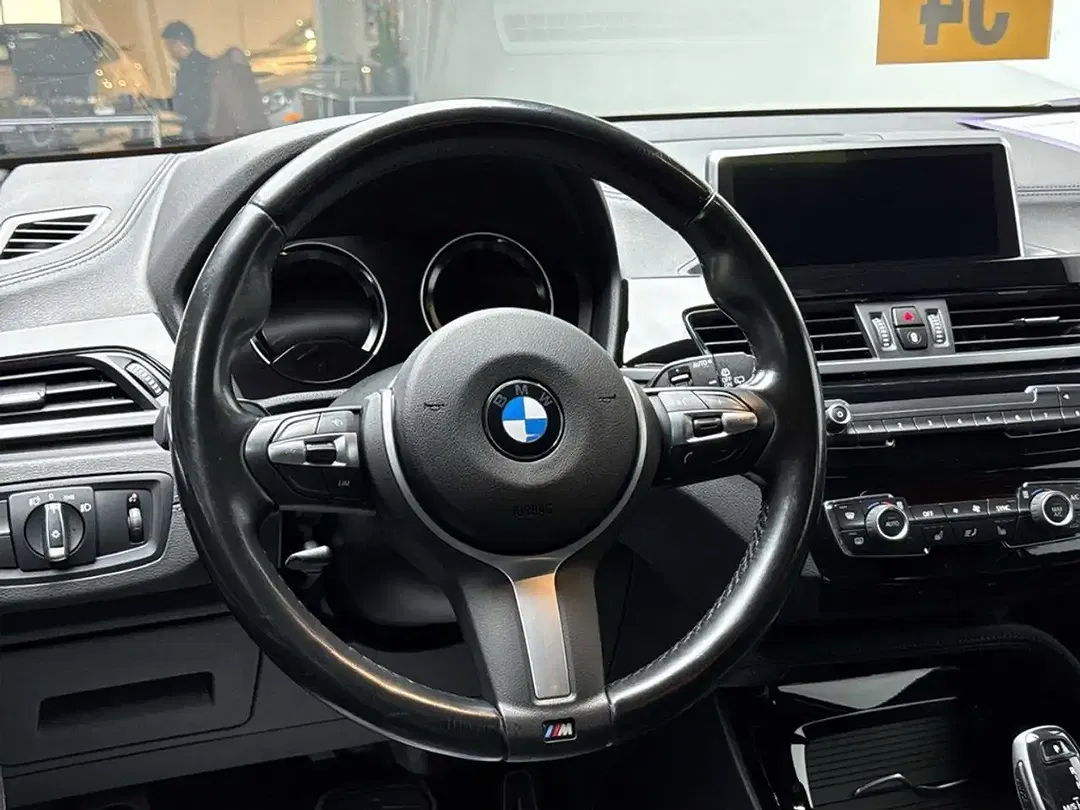BMW X2 sDrive M Sport Business - Thumbnail 8