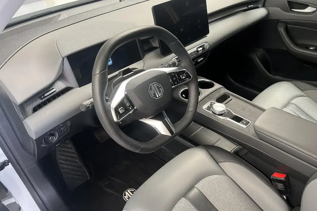 MG MGS5 EV Luxury Long Range - Thumbnail 8