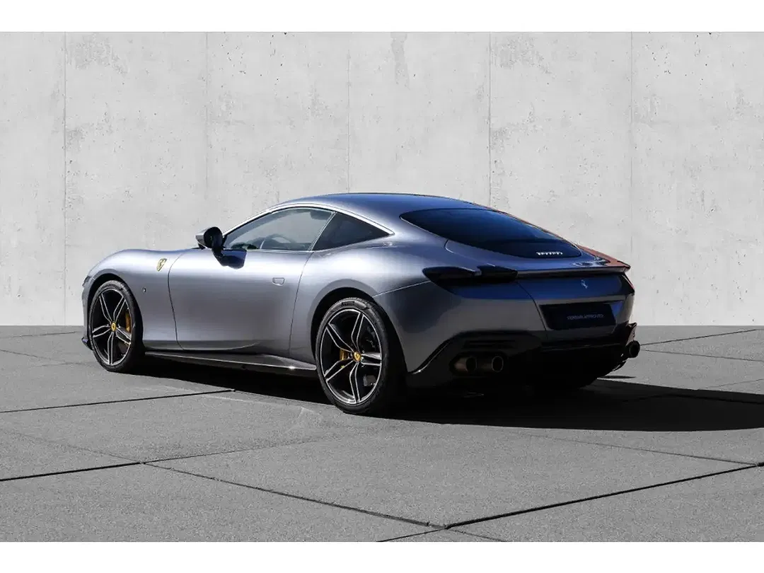 Ferrari Roma - Thumbnail 4