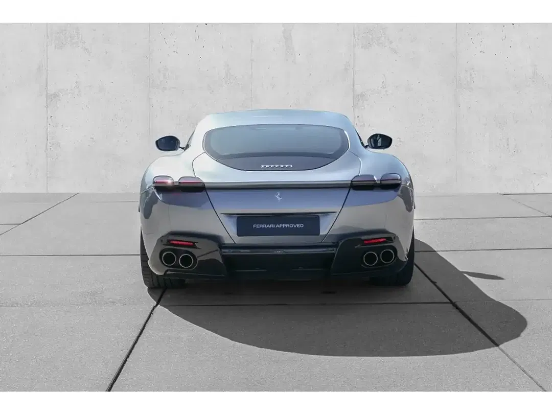 Ferrari Roma - Thumbnail 5