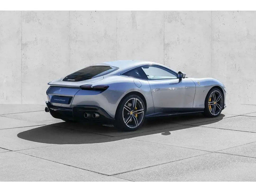 Ferrari Roma - Thumbnail 6