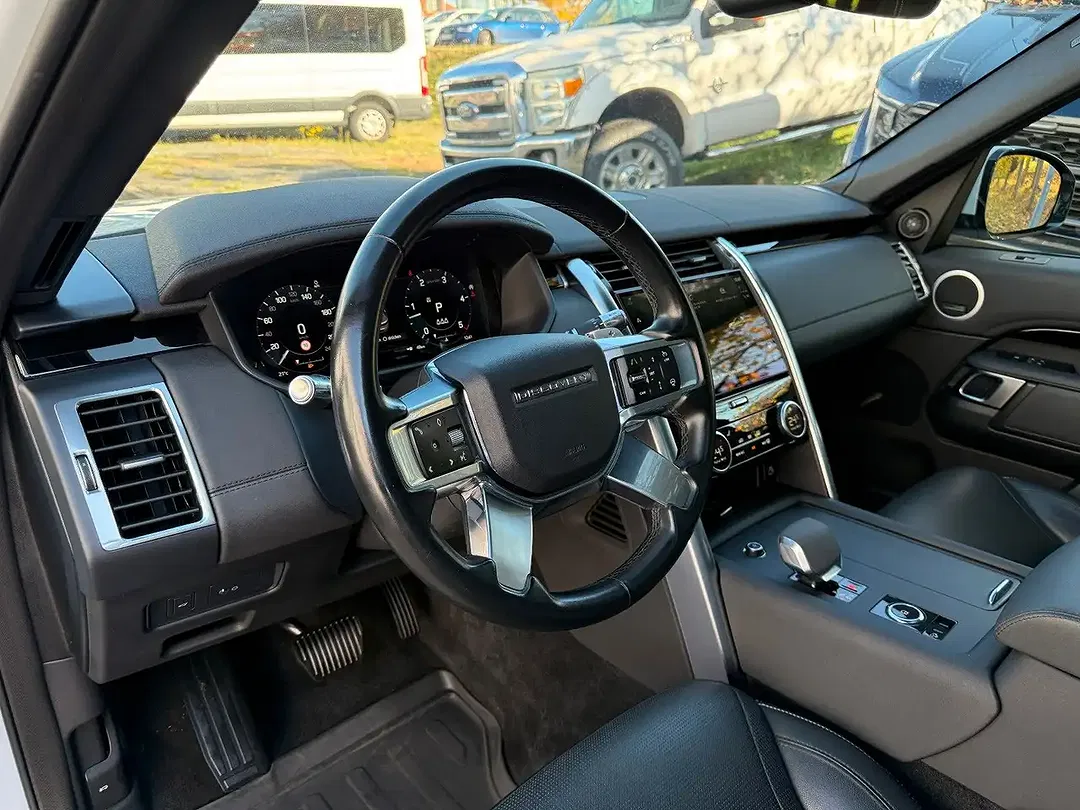 Land Rover Discovery D250 4x4 SE - Thumbnail 13