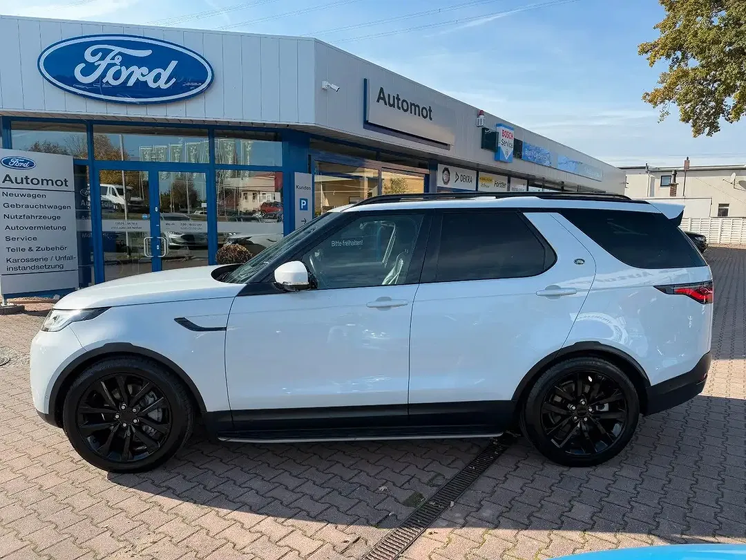 Land Rover Discovery D250 4x4 SE - Thumbnail 6