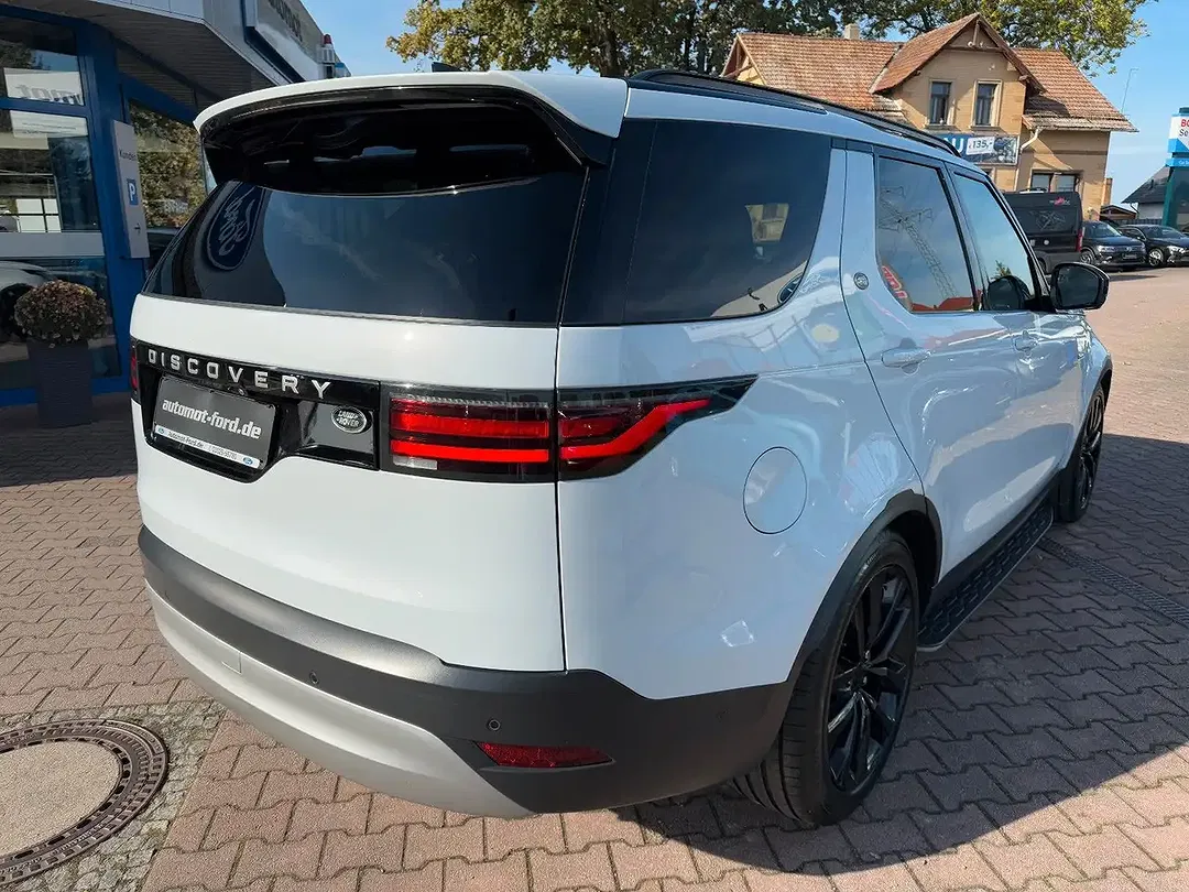 Land Rover Discovery D250 4x4 SE - Thumbnail 8