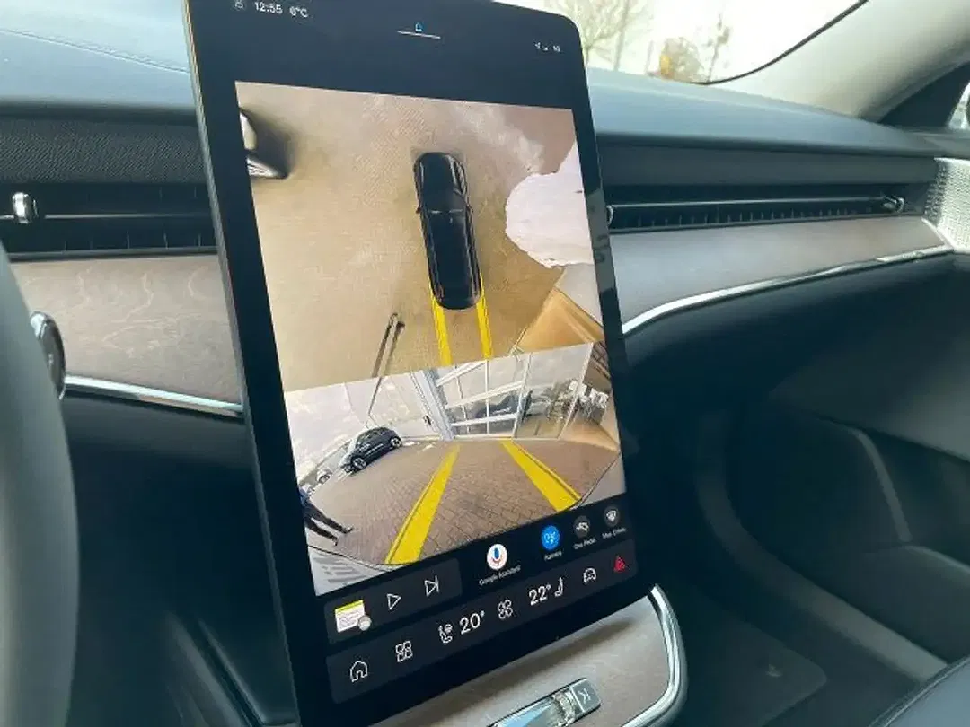 Volvo ES90 Single Motor Extended Range Ultra - Thumbnail 13
