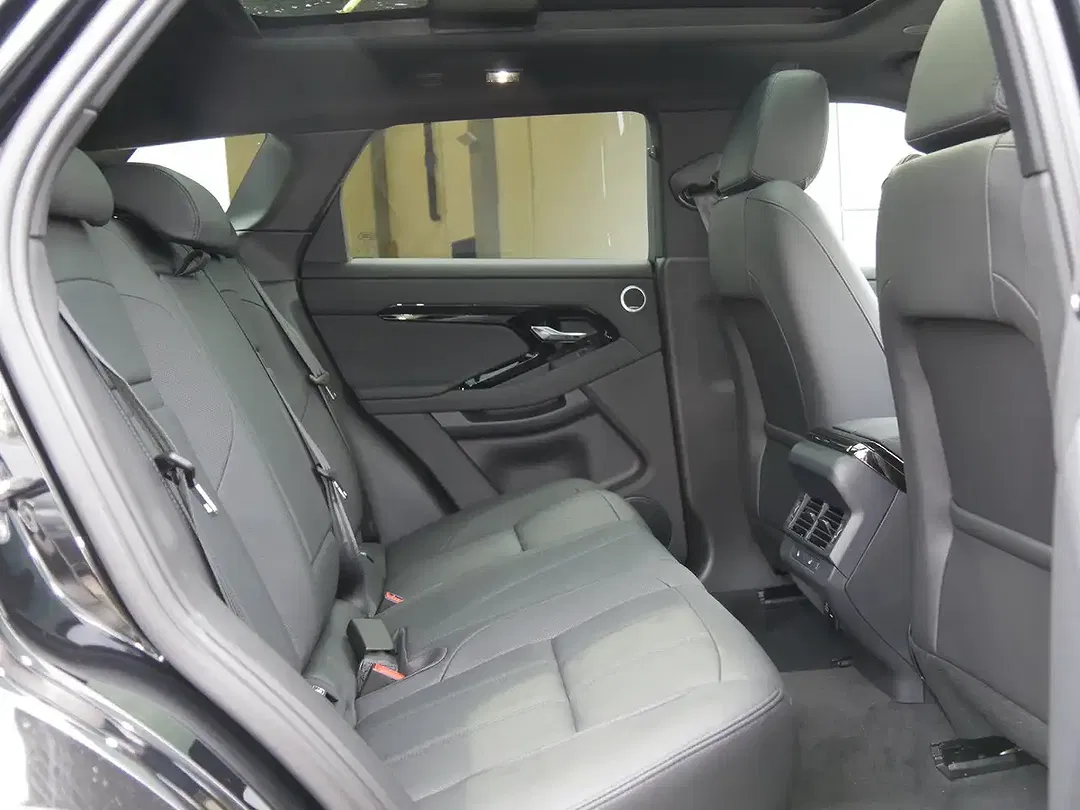 Land Rover Range Rover Evoque Dynamic SE - Thumbnail 5