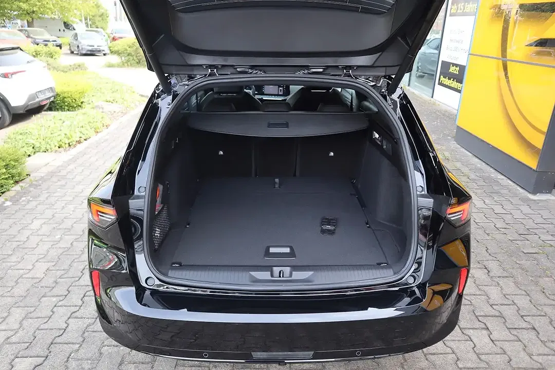 Opel Astra 1.5 D Ultimate - Thumbnail 3