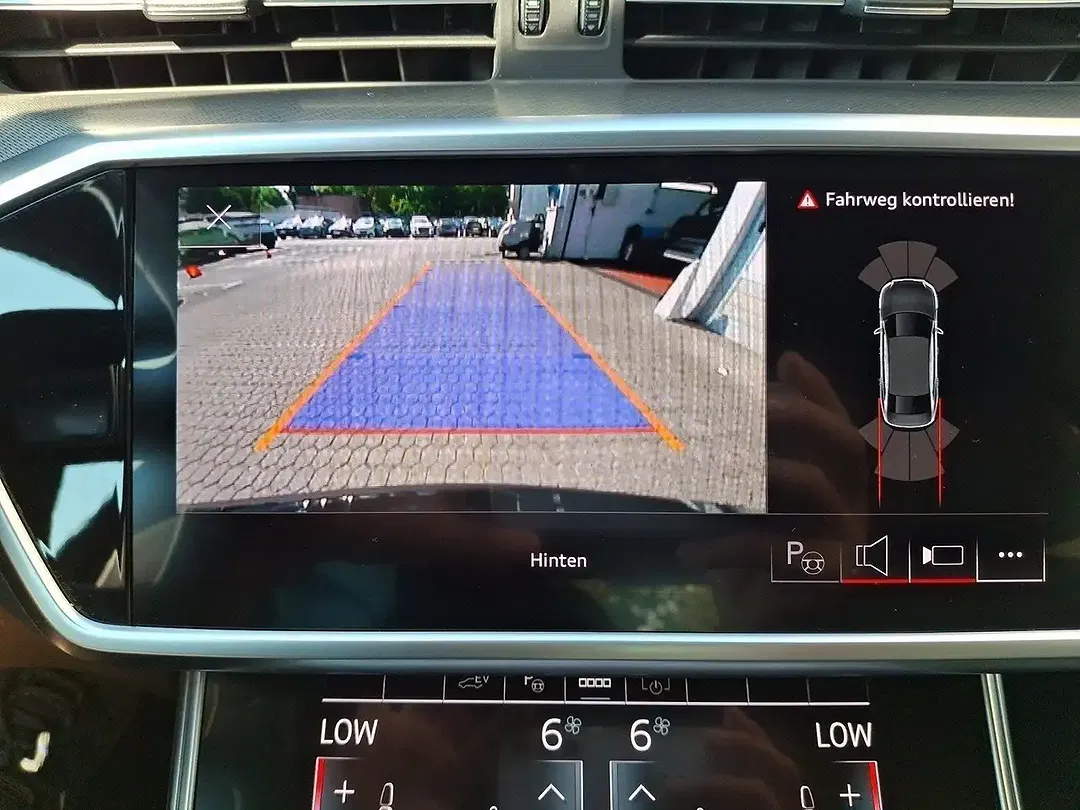 Audi A6 50 TFSI e design - foto 14