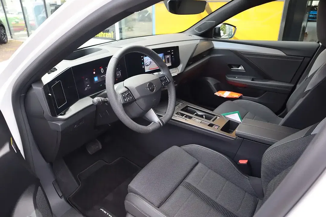 Opel Astra 1.5 D Ultimate - Thumbnail 8
