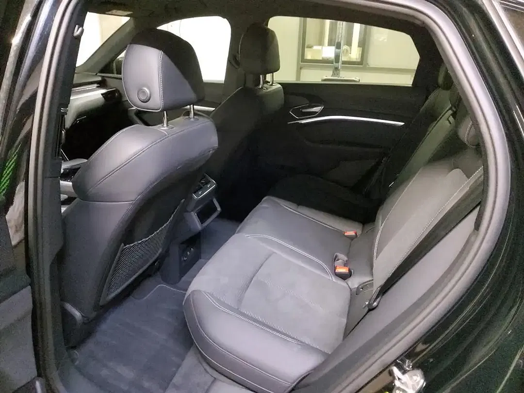 Audi e-tron 50 Sportback S line - Thumbnail 9