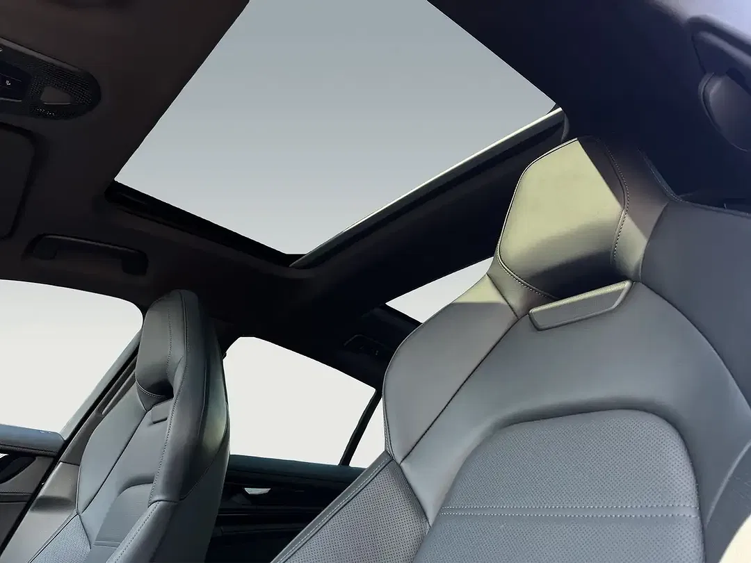 Porsche Panamera E-Hybrid Active - Thumbnail 12