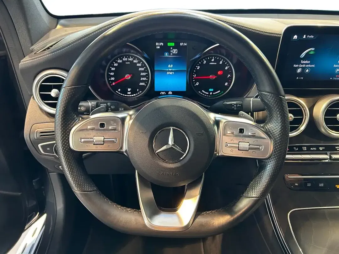 Mercedes-Benz GLC 300 4MATIC AMG MBUX - Thumbnail 13