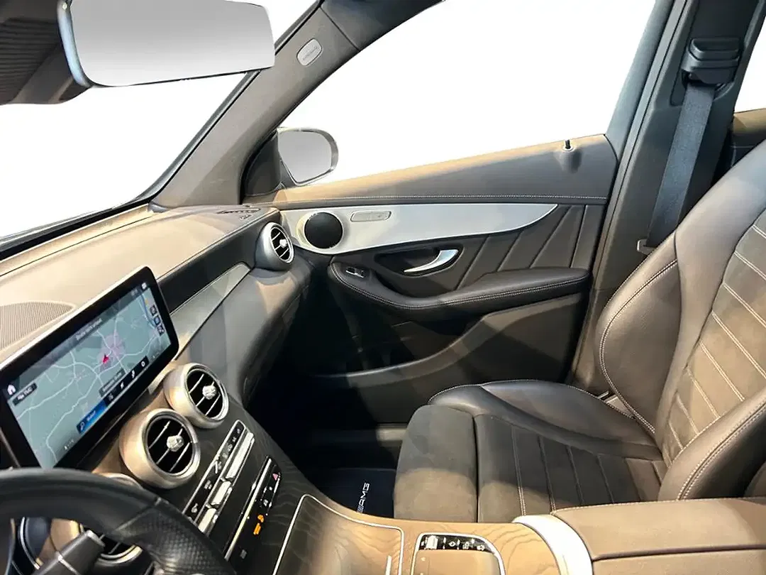 Mercedes-Benz GLC 300 4MATIC AMG MBUX - Thumbnail 7