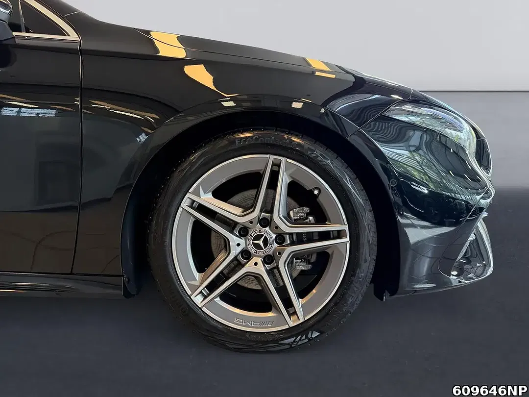 Mercedes-Benz A 200 AMG - Thumbnail 5