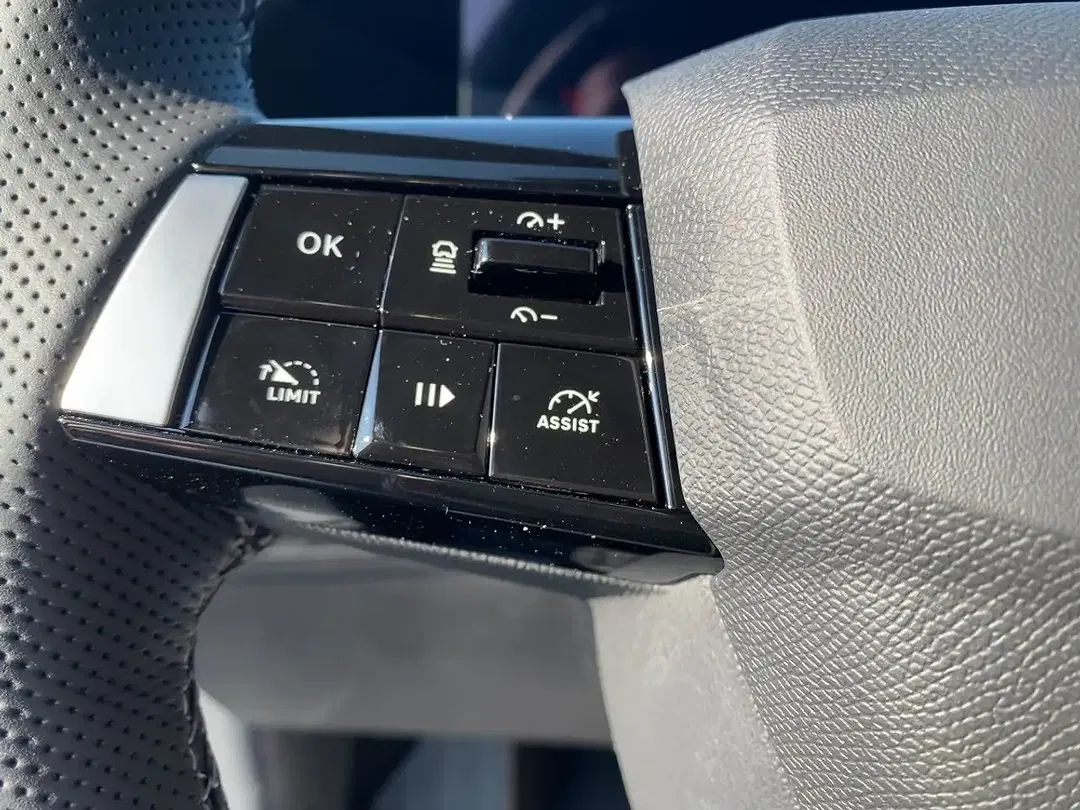 Opel Astra GS - Thumbnail 9