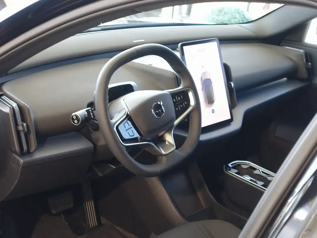 Volvo EX30 EV AWD Ultra - Thumbnail 13