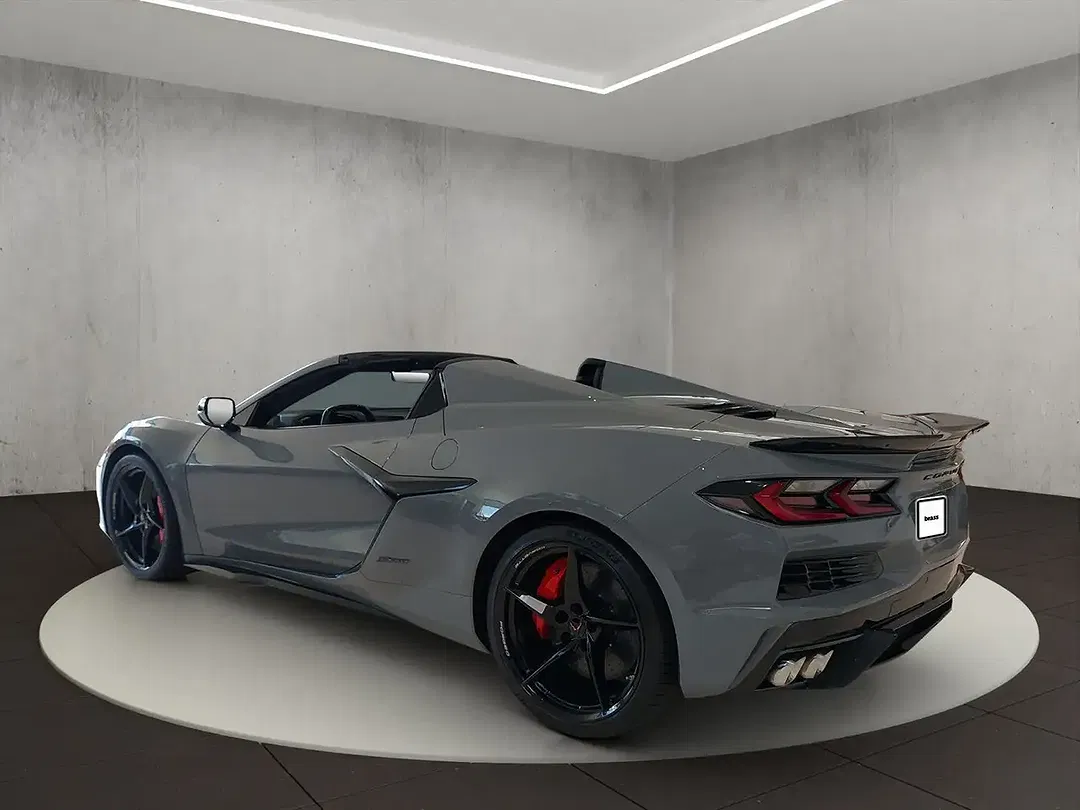 Corvette C8 E-Ray 3LZ Convertible - Thumbnail 3