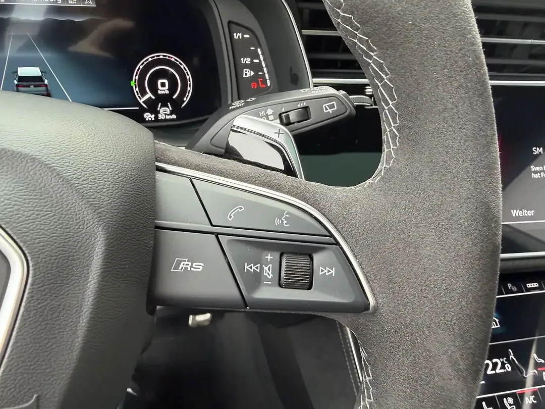 Audi RS Q8 4.0 TFSI quattro performance - Thumbnail 16