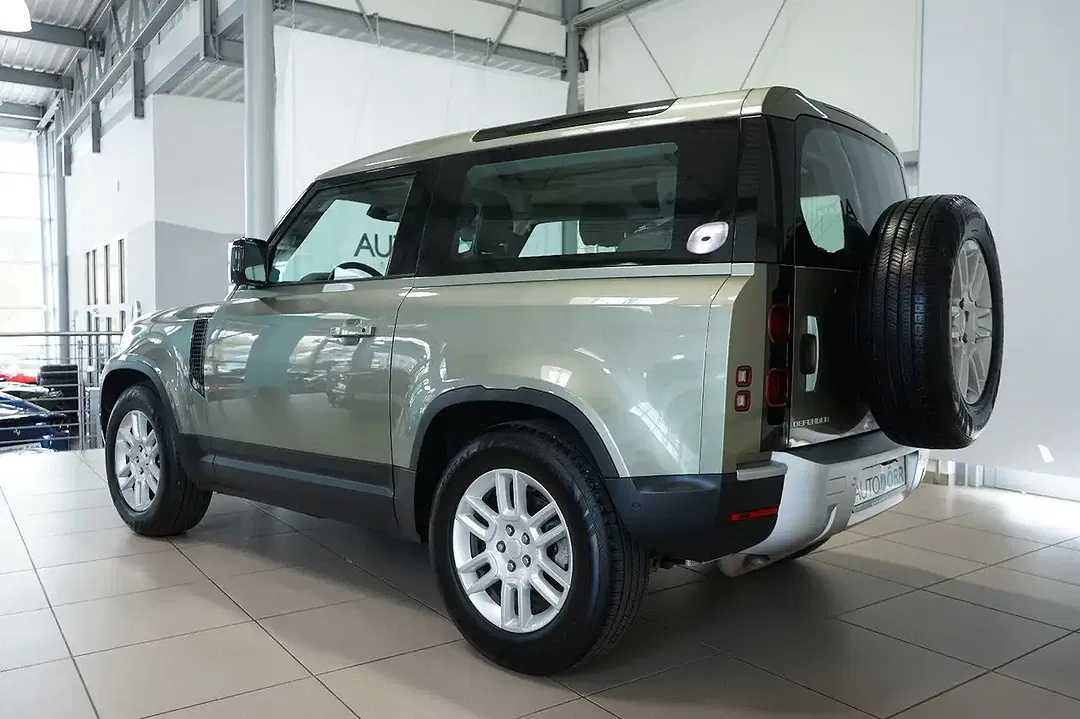 Land Rover Defender P300 90 S - Thumbnail 3
