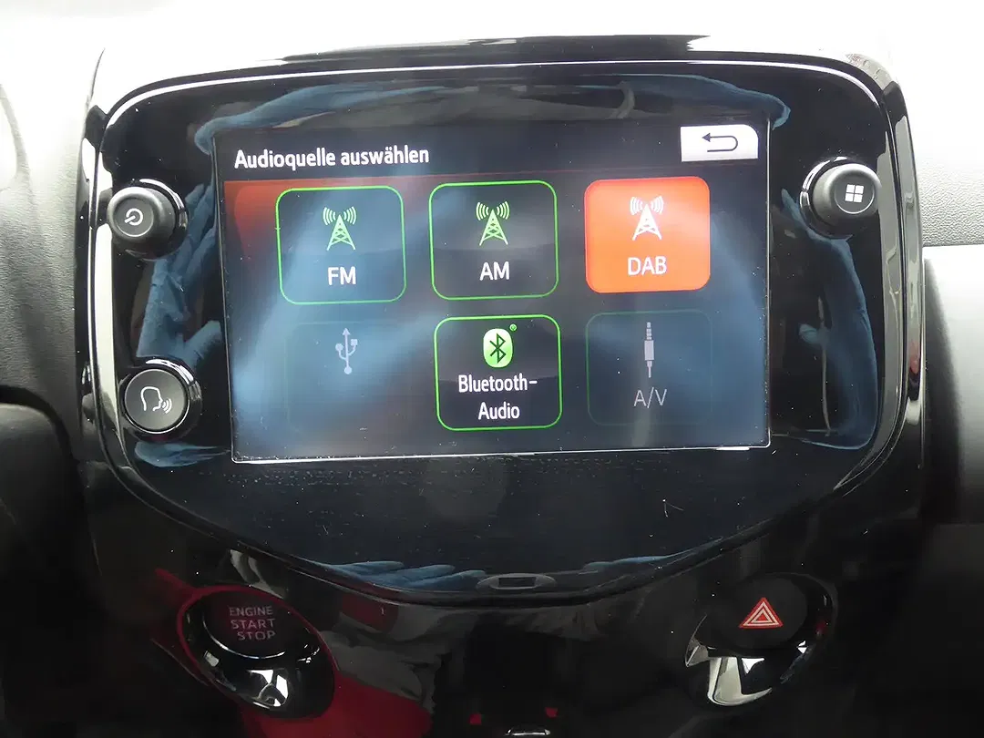 Toyota Aygo - Thumbnail 13