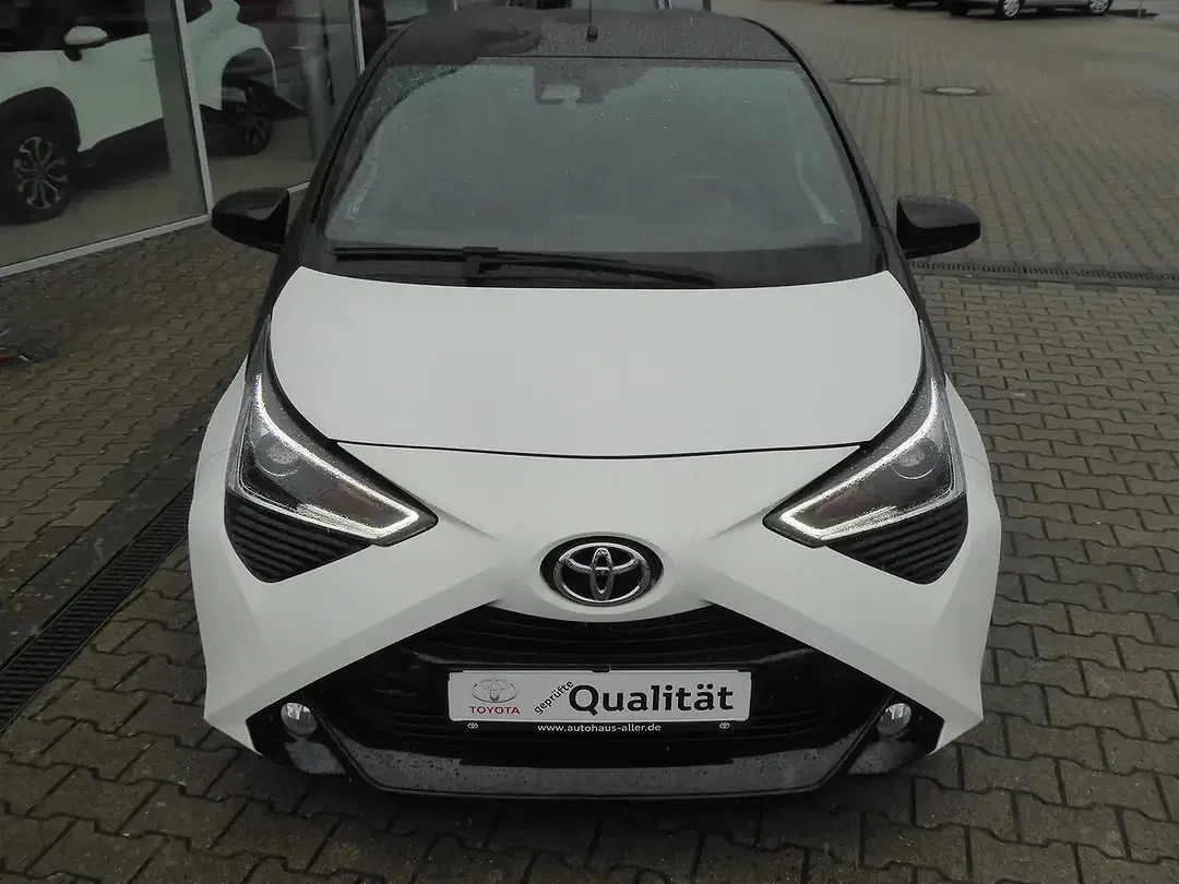 Toyota Aygo - foto 2
