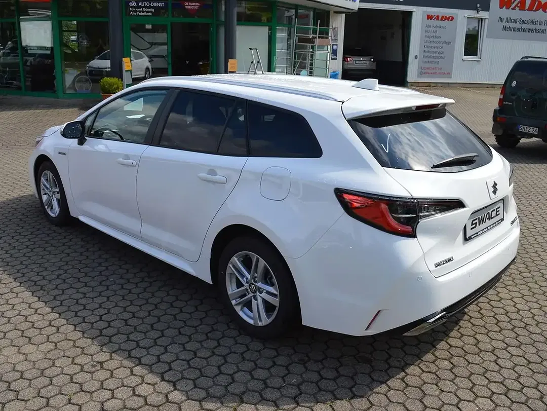 Suzuki Swace Hybrid 1.8 CVT Comfort+ - Thumbnail 4