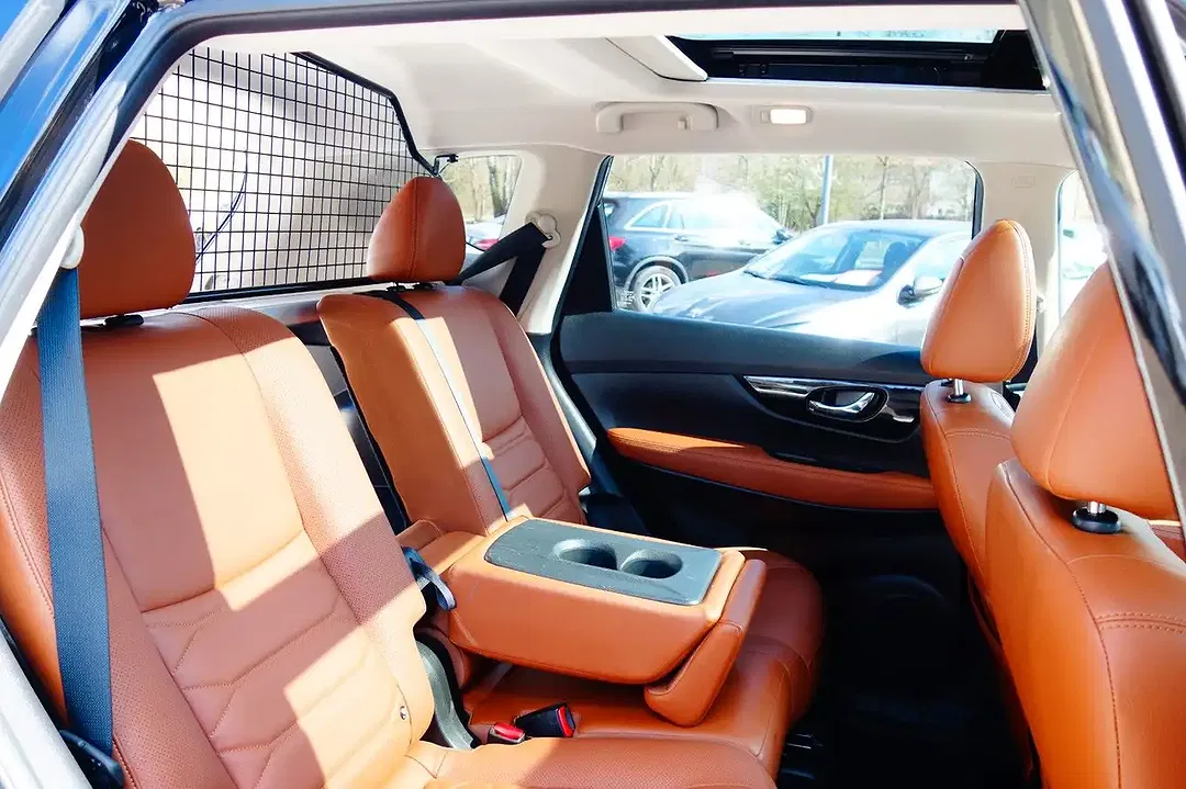 Nissan X-Trail Tekna - Thumbnail 7