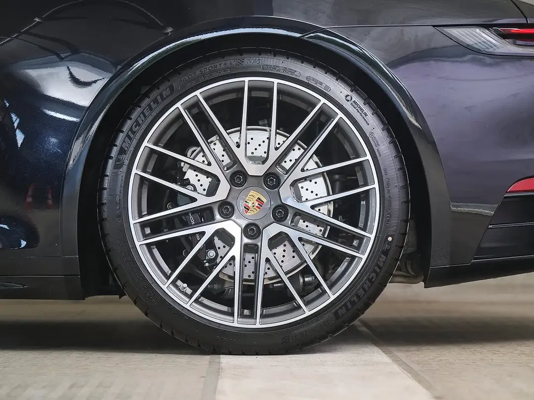 Porsche 911 Targa 4S - Thumbnail 10