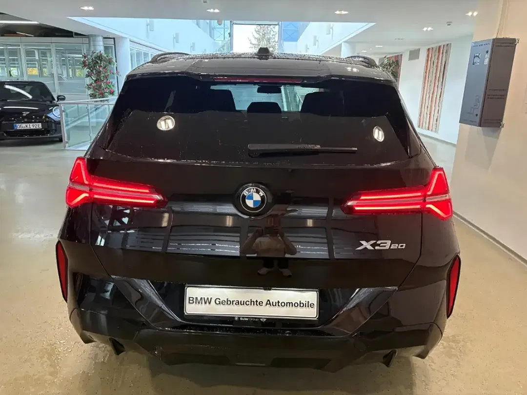 BMW X3 xDrive - Thumbnail 4