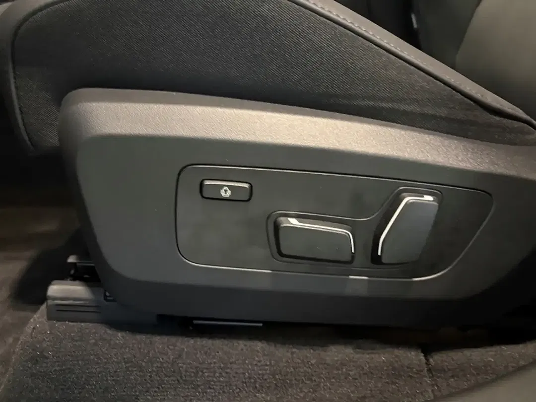 BMW X3 xDrive - Thumbnail 7