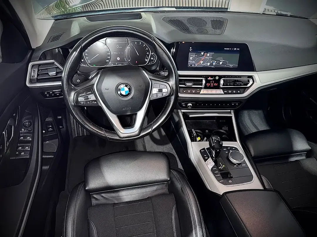 BMW 330 Advantage Touring - Thumbnail 14