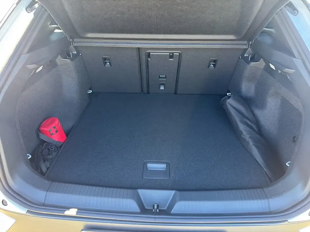 Volkswagen ID.4 Pro - Thumbnail 7