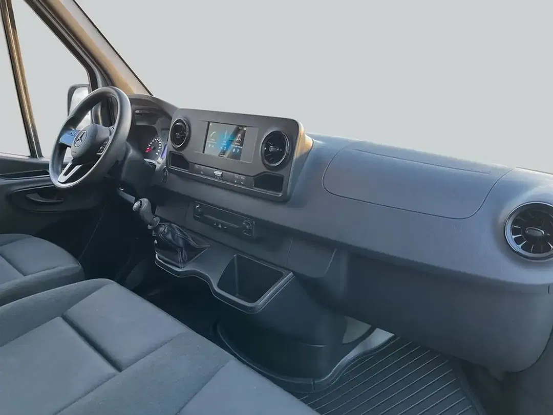 Mercedes-Benz Sprinter 211 CDI - Thumbnail 10